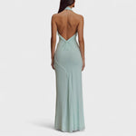 Klara – Abito curvy in seta con collo halter