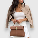 Kiriane – Giacca di transizione con silhouette senza tempo