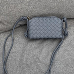 Janna | Borsa a tracolla compatta intrecciata per ogni giorno