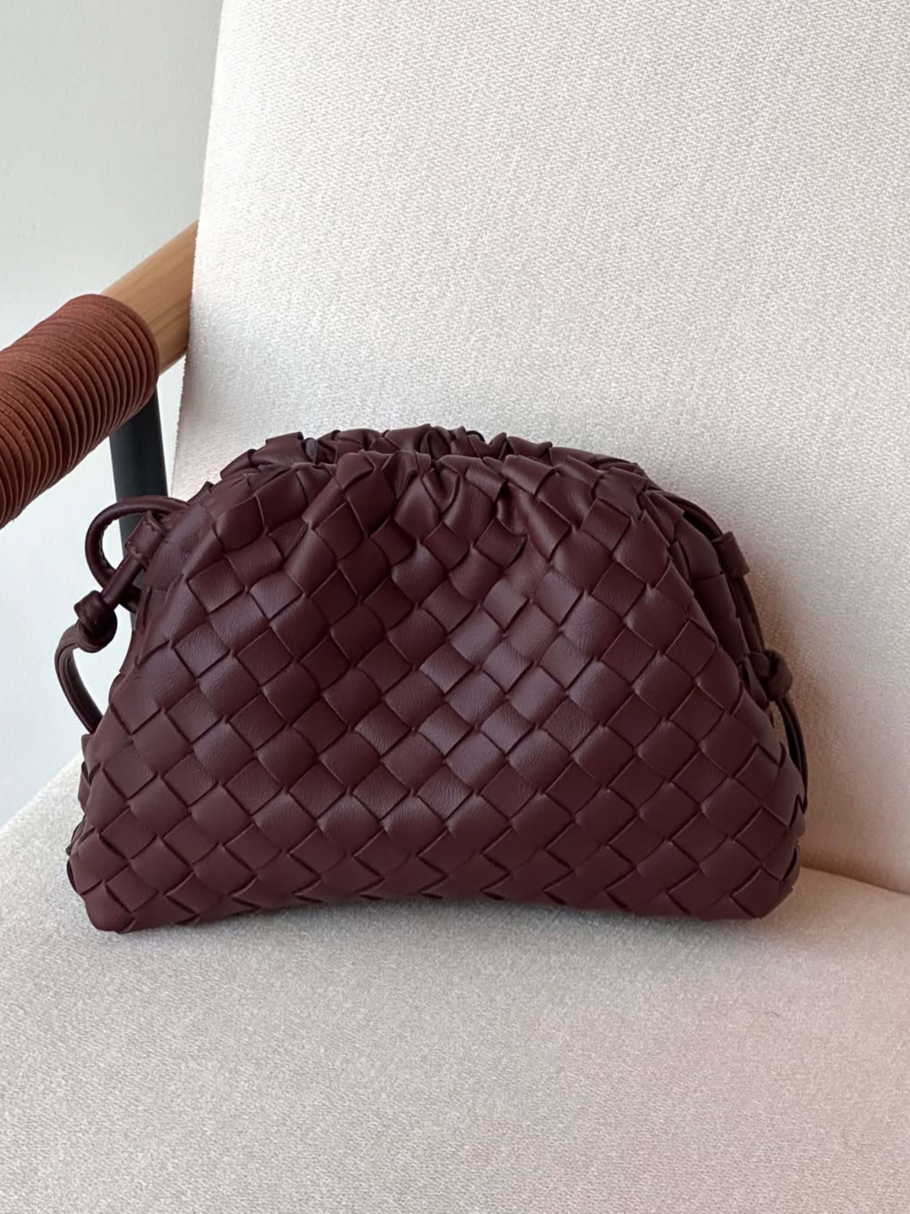 Heleina | Borsa a tracolla intrecciata elegante