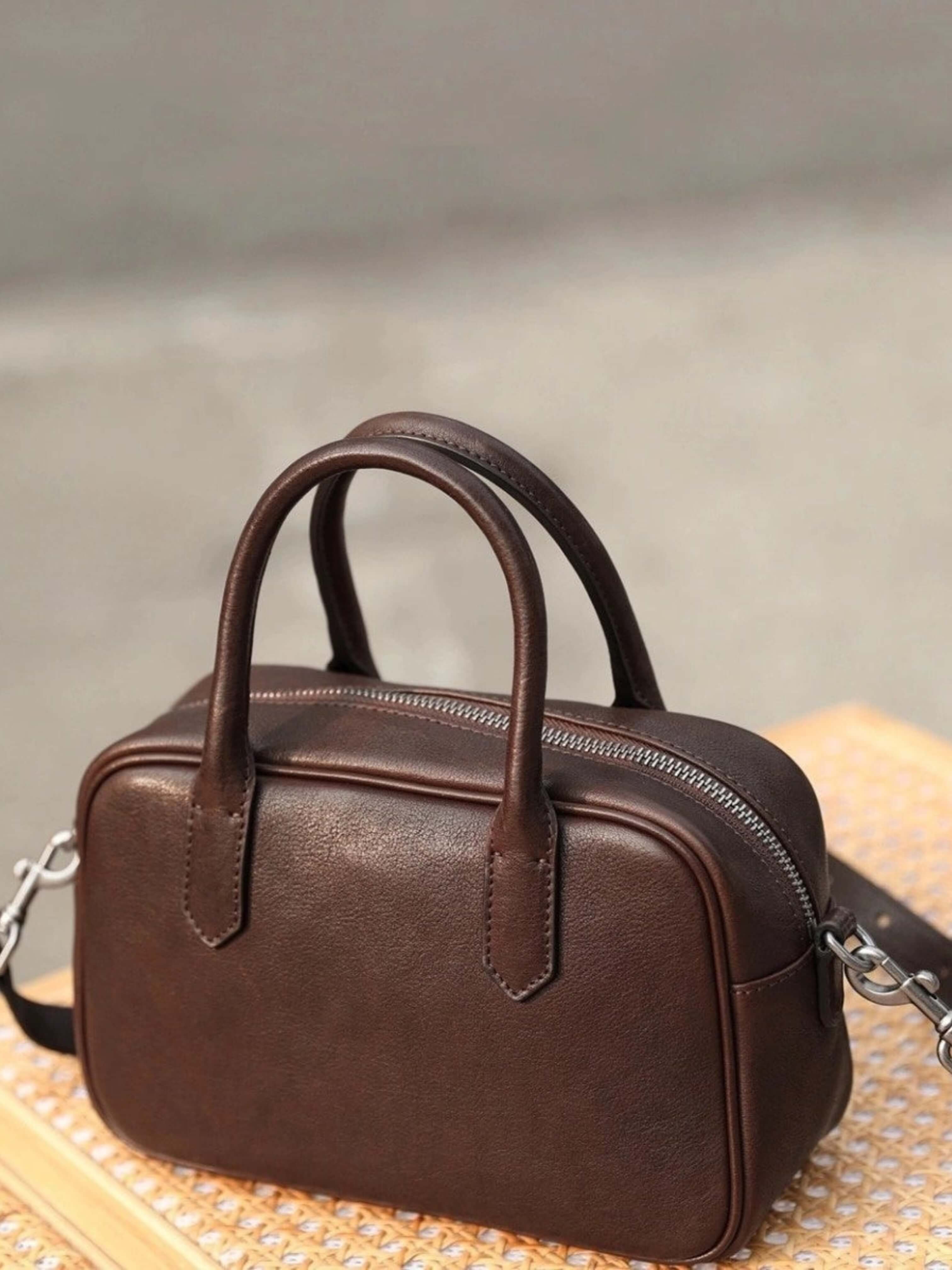 Eliza | Borsa Quadrata con Zip Lucida