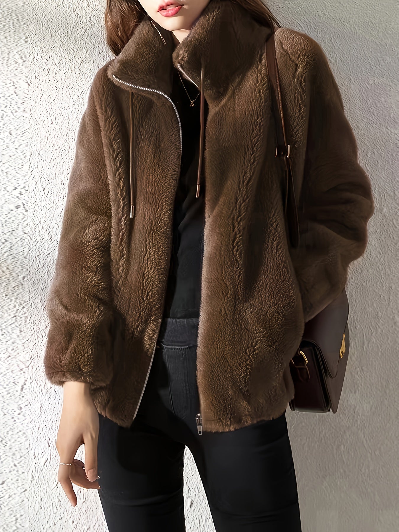 Tavessa Amara – Casaco Aconchegante e Elegante