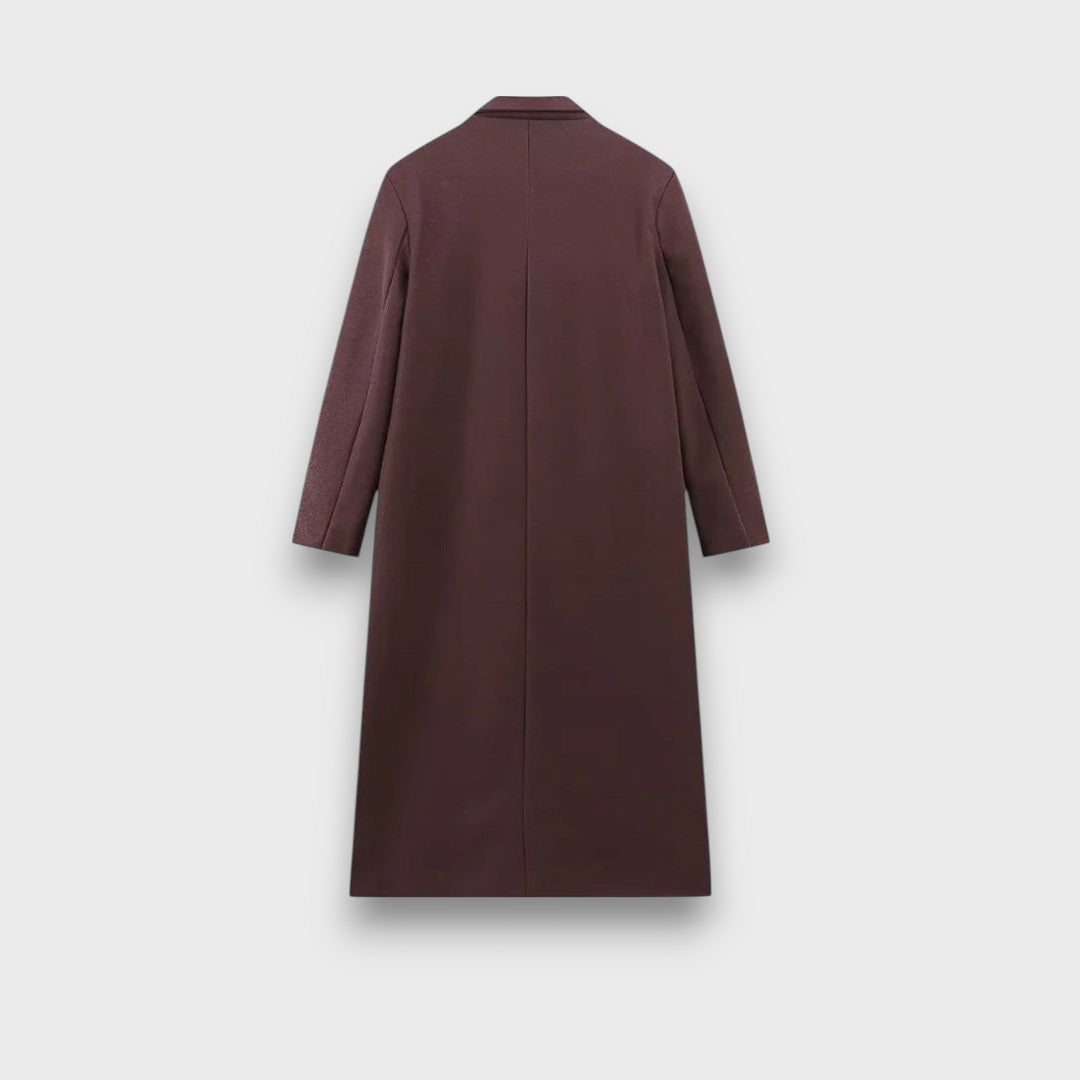 Oslaine – Cappotto in lana maximalista con silhouette maschile