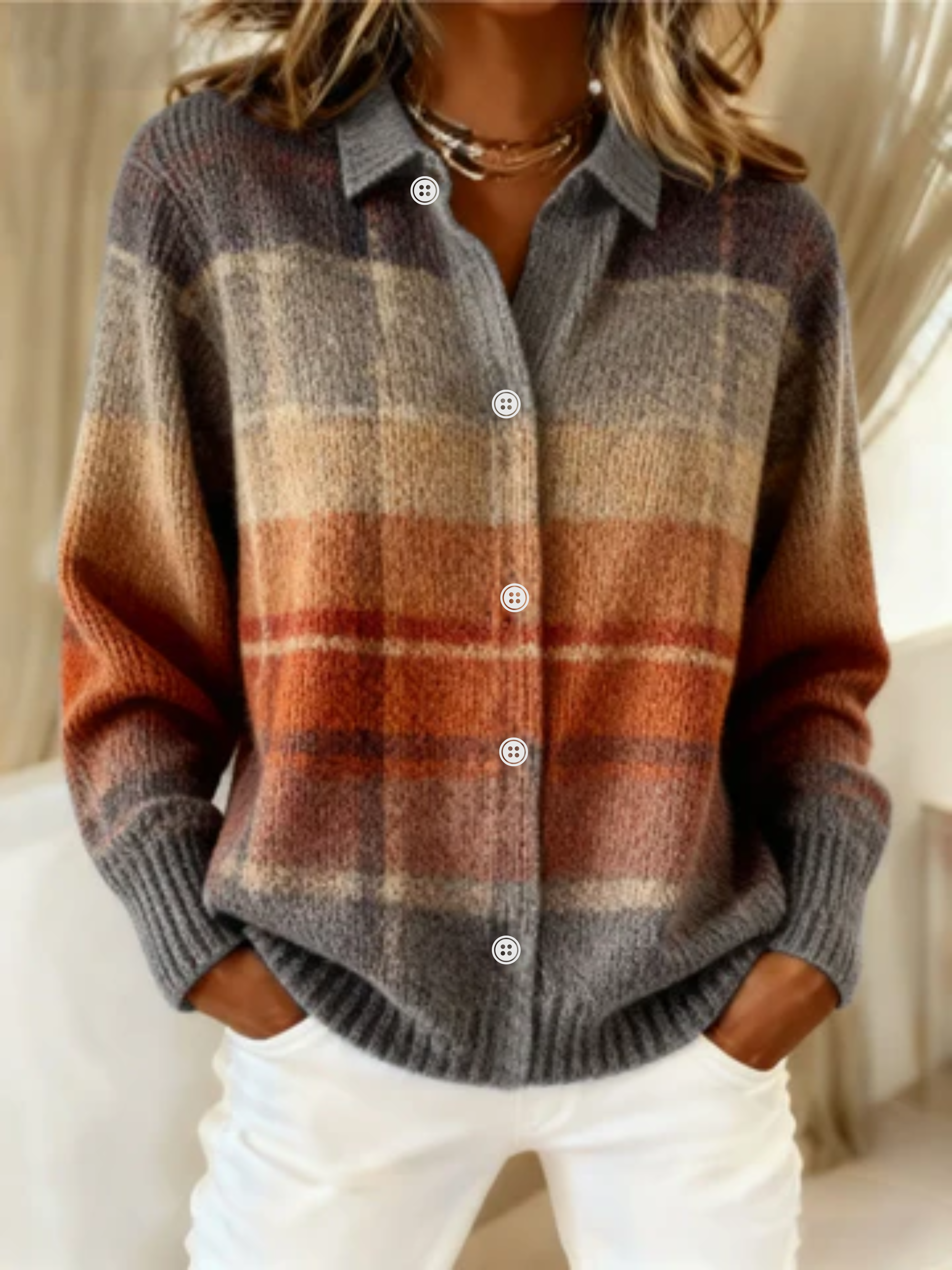 Tavessa Sofia — Blusa a Quadros em Malha Suave