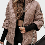 Piumino in cotone con cappuccio e maniche lunghe con motivo trapuntato