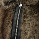 Amelia – Giacca corta in pelliccia sintetica con chic urbano