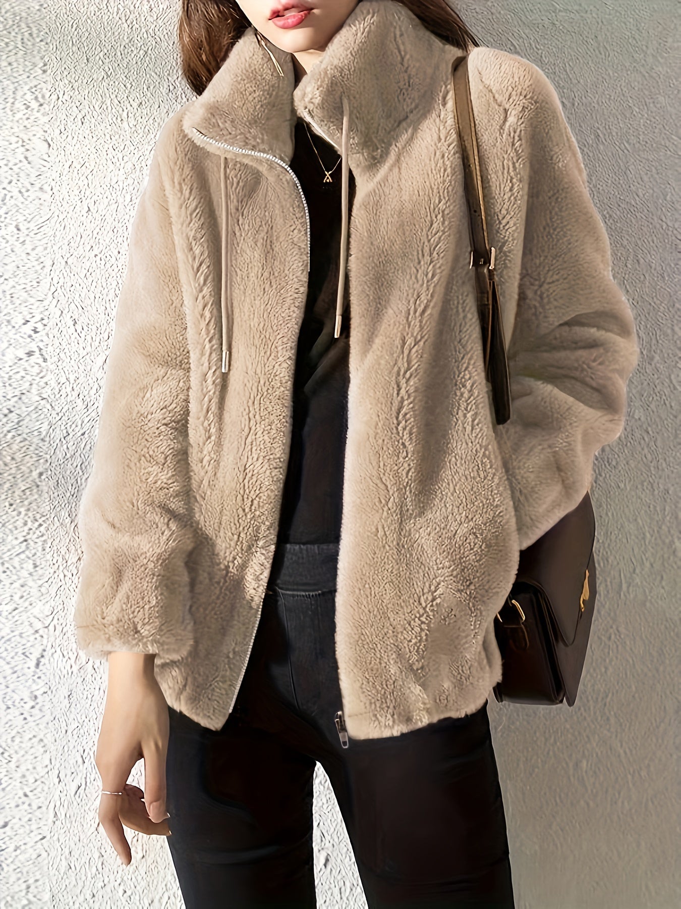 Tavessa Amara – Casaco Aconchegante e Elegante