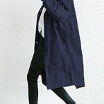 Tavessa Gabriela – Trench-coat Clássico e Impermeável