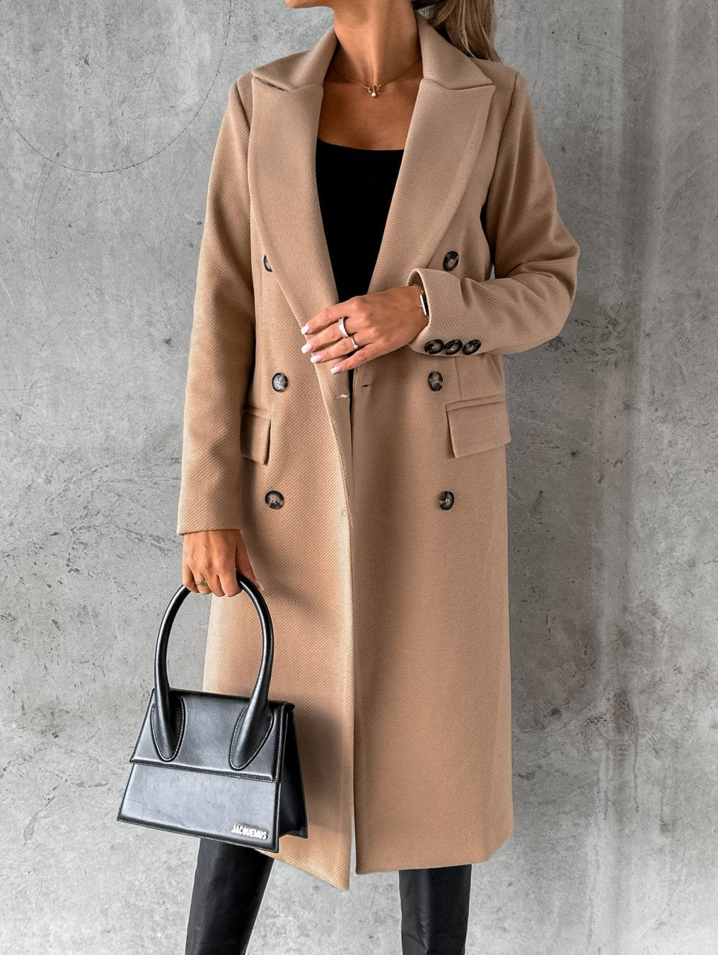 Tavessa Amara – Abrigo Clássico de Inverno