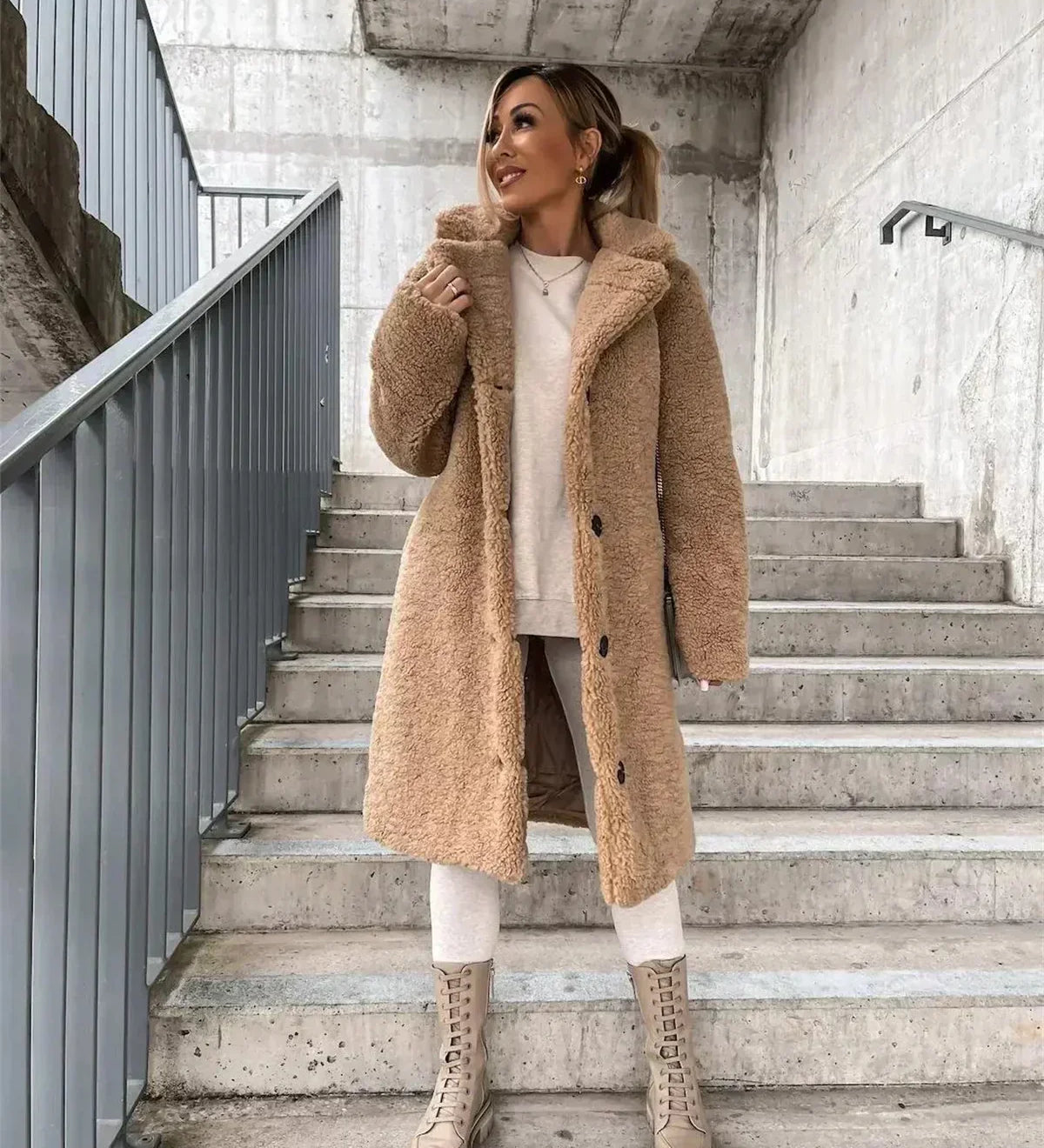 Tavessa Gabriela – Casaco Teddy JESSICA Aconchegante