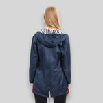 Tavessa Laura – Elegante Casaco de Chuva Impermeável