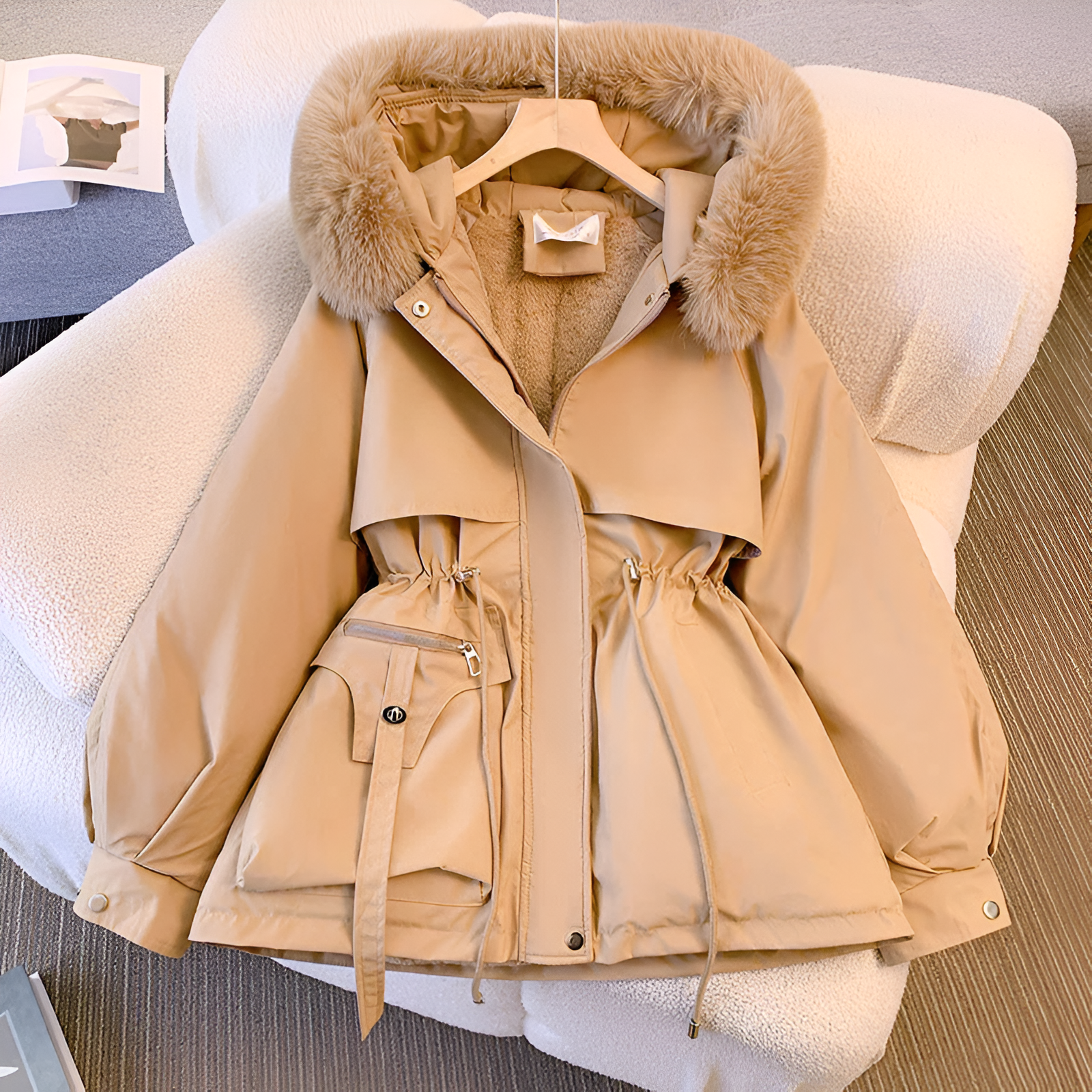 Tavessa Inés – Elegante Abrigo de Inverno