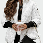 Piumino in cotone con cappuccio e maniche lunghe con motivo trapuntato