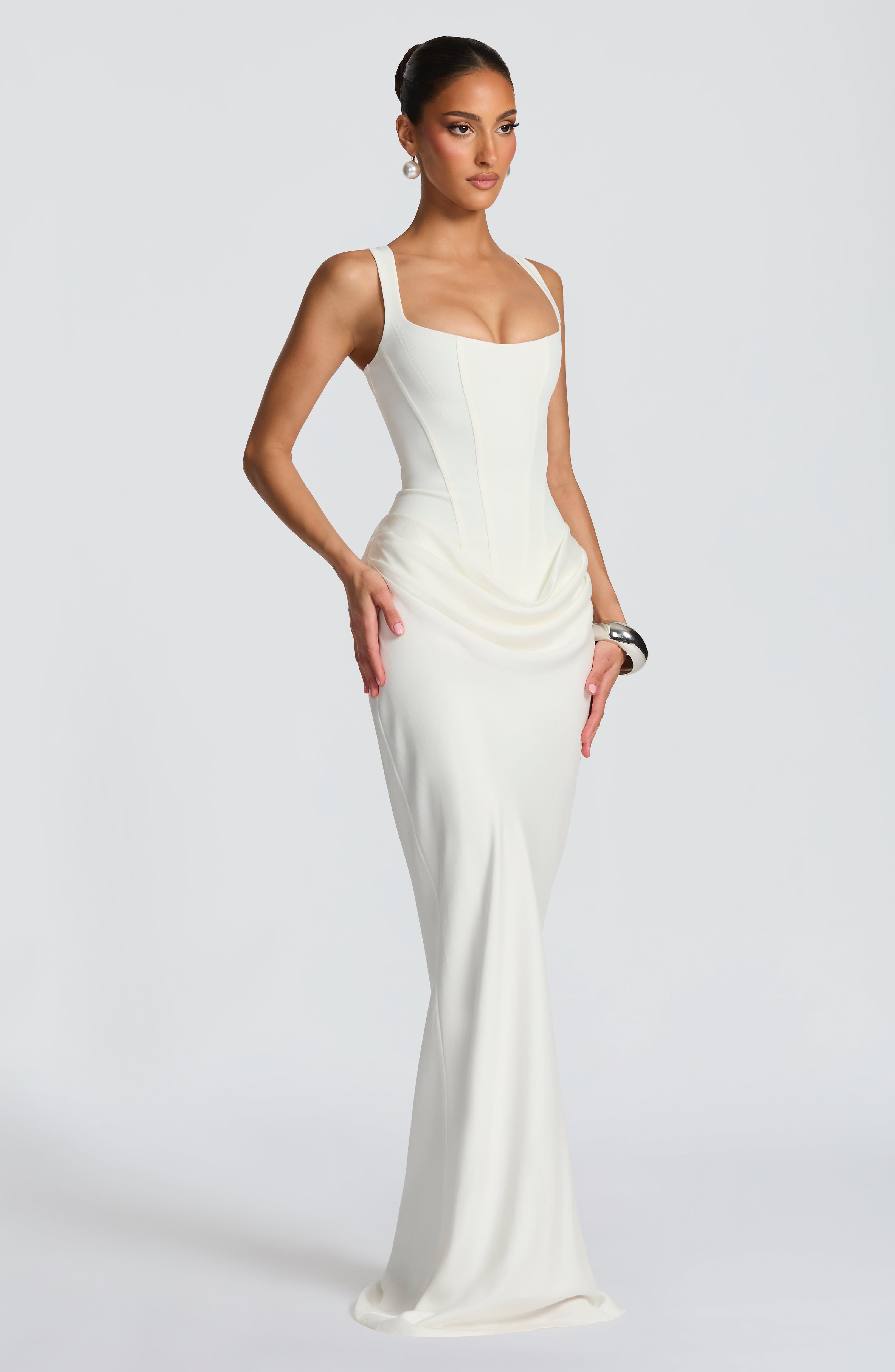 Tavessa Leonor — Vestido maxi