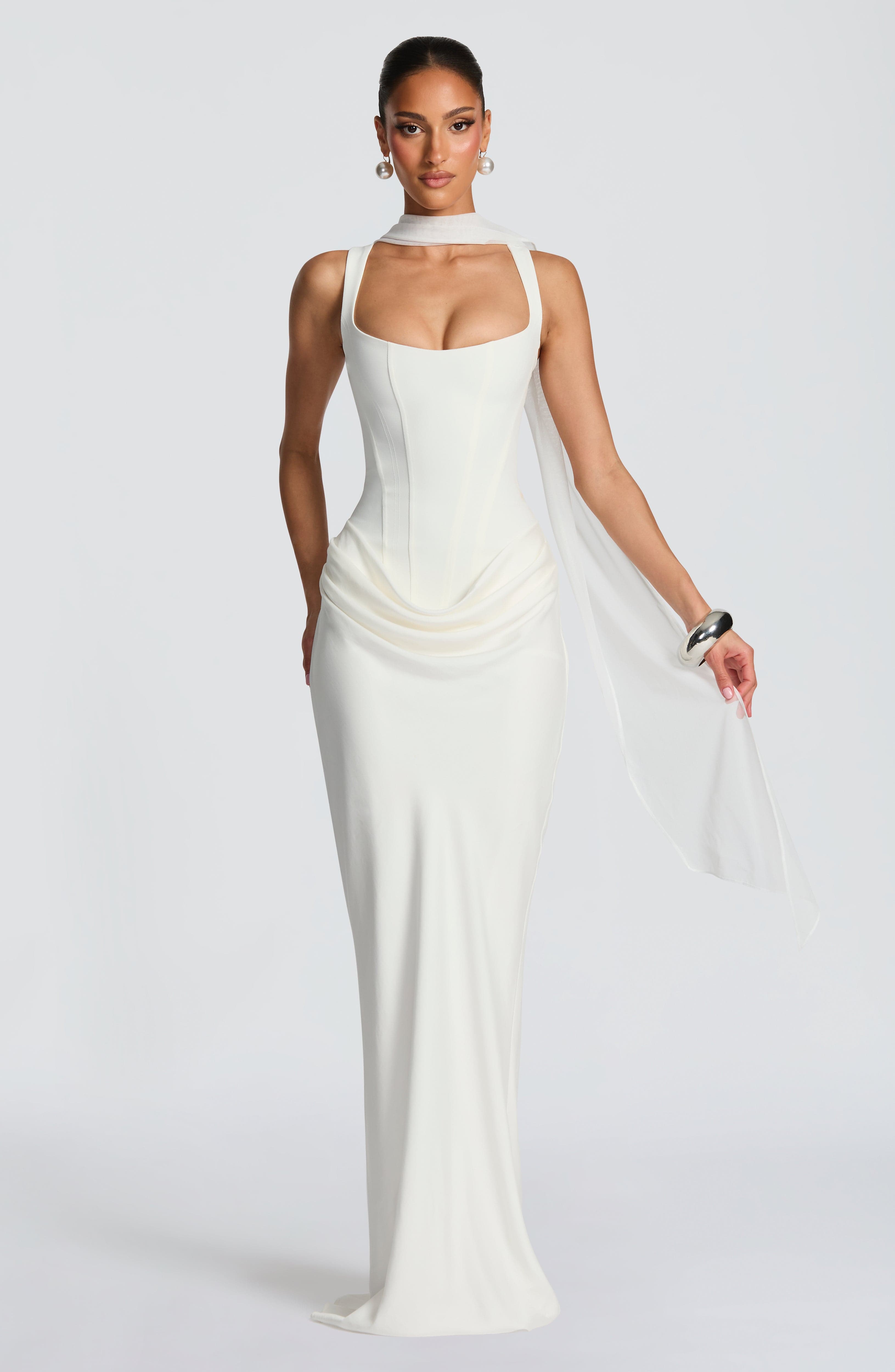 Tavessa Leonor — Vestido maxi