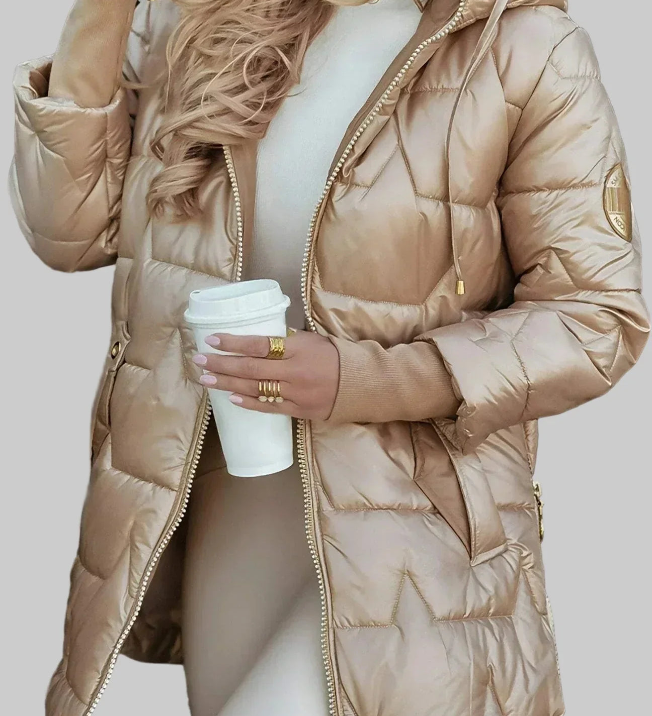 Nolwen - Abrigo Elegante de Invierno con Capucha y Acolchado