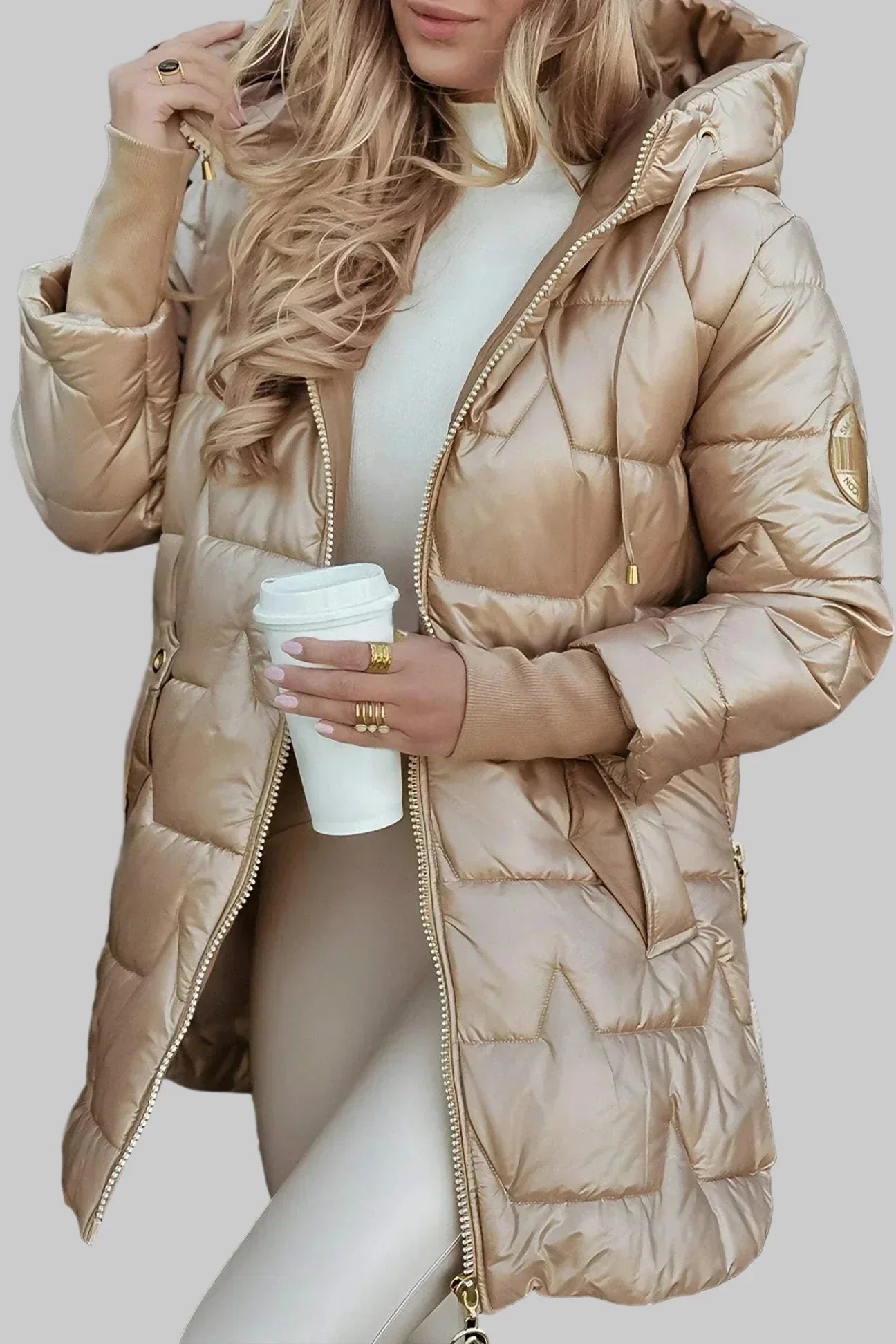 Tavessa Gabriela – Casaco Elegante de Inverno com Capuz Acolchoado