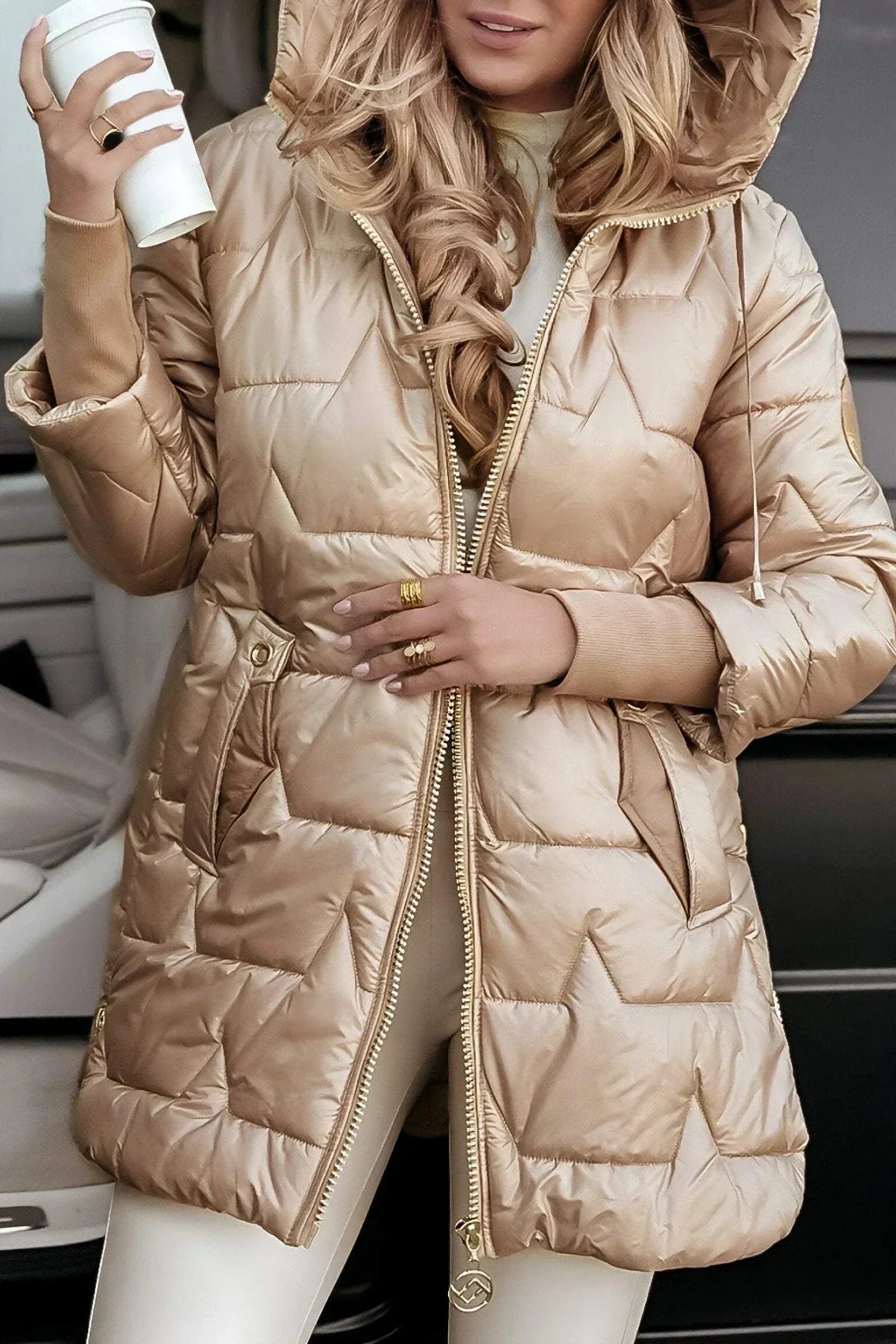 Tavessa Gabriela – Casaco Elegante de Inverno com Capuz Acolchoado