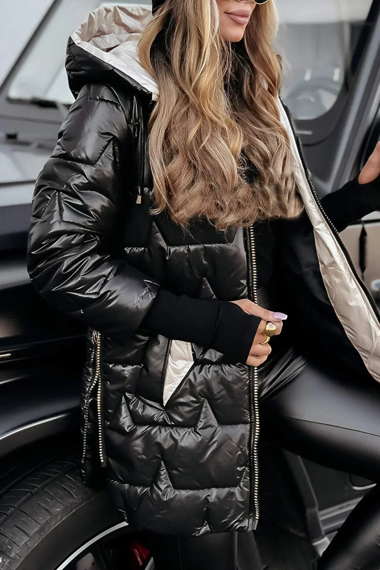 Tavessa Gabriela – Casaco Elegante de Inverno com Capuz Acolchoado