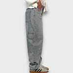 Nolene – Jeans con finitura scintillante e carattere urbano